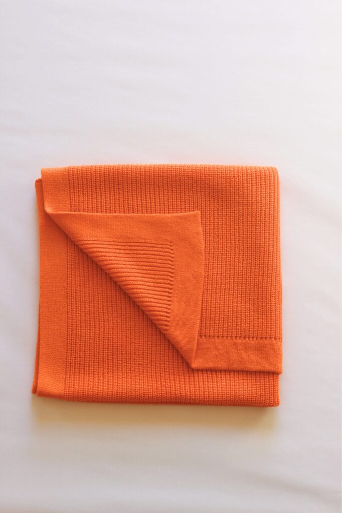 Couverture bébé laine orange tangerine