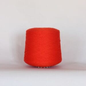 cone-laine-peignee-laine-francaise-merinos-darles-fil-peigne-rouge-coquelicot